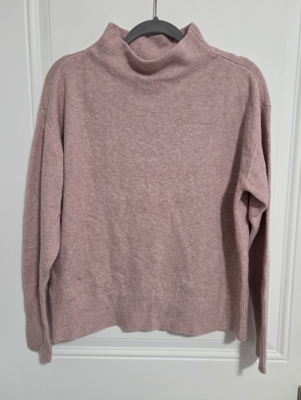 NWT - Ann Taylor Factory Women's Mock Neck Sweater - Size M